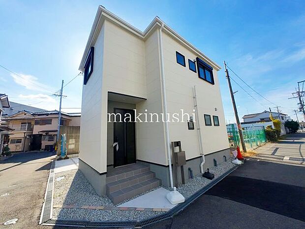 ・完成済みですので、お客様のご都合に合わせたご案内が可能です。