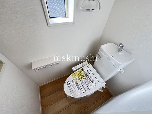 ・トイレは1階と2階にあります、夜のおトイレも階段を上り下りしないですみますね。