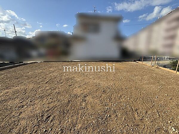 現況写真登美丘東小学校（距離約500ｍ）徒歩7分登美丘中学校（距離約800ｍ）徒歩10分