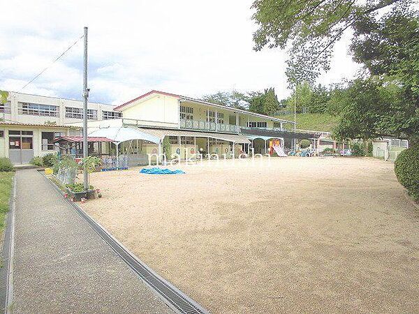 富田林市立伏山台幼稚園 徒歩15分。 1150m