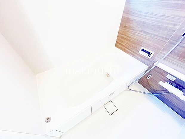 浴室 ユニットバスは、 ・浴室のお手入れ ・掃除が楽になる ・断熱性・保温性これも主婦ファースト!