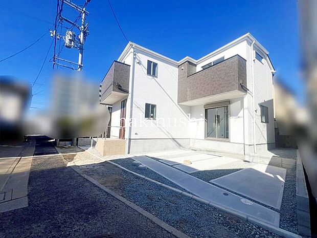 前面道路含む外観高低差の無いフラットな土地です