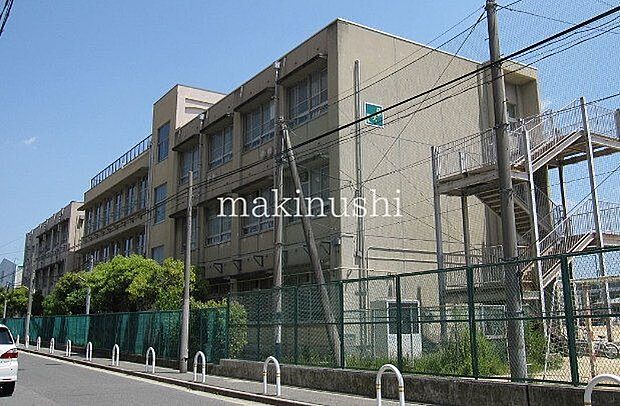 堺市立大浜中学校 徒歩23分。 1800m