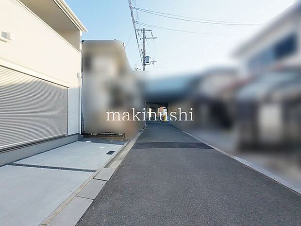 前面道路含む外観前面道路幅員(公道)約4.7m!!