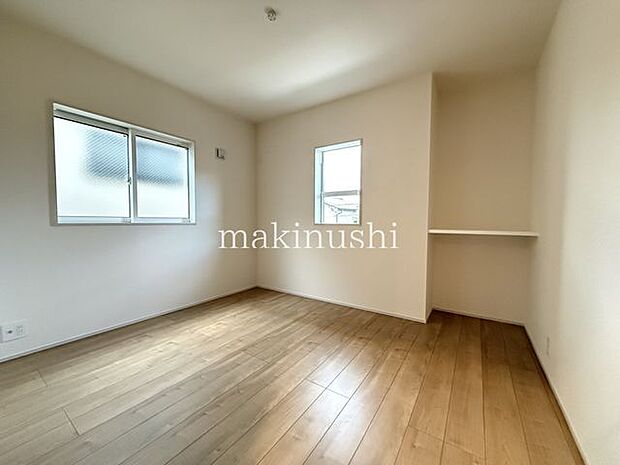 子供部屋カウンターの有るお部屋ですリモート・デスクとしても利用可能です