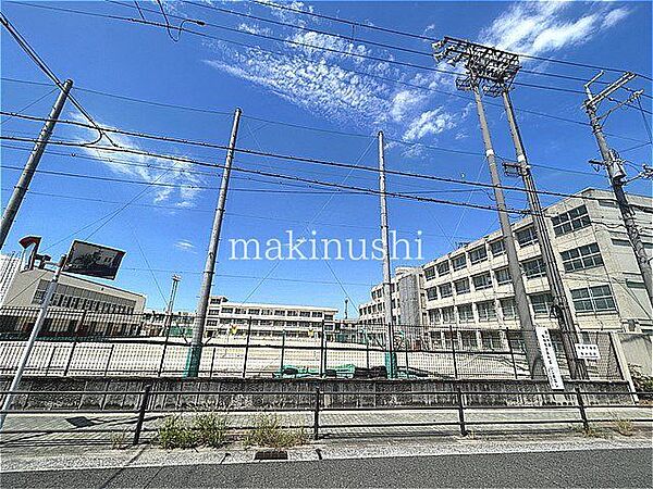 堺市立浅香山中学校 徒歩5分。 340m