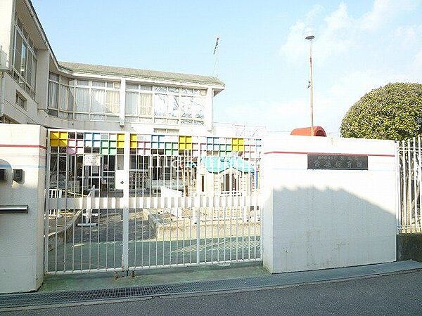常徳保育園 徒歩9分。 680m