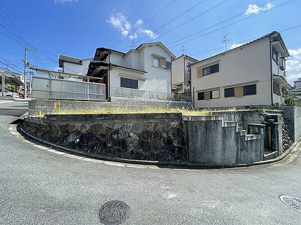高台に位置するため眺望も良好です♪