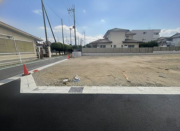 1号地♪角地につき日当たり・通風良好です♪是非ご覧ください♪