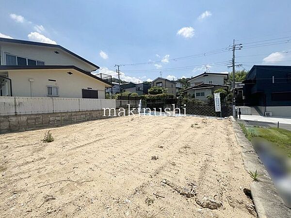 近つ飛鳥小学校まで約470ｍ♪お子様の通学は安心の距離です♪