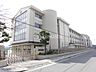 周辺：河南町立中学校 徒歩28分。 2200m