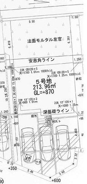 5号地：213.96m2(64.72坪)