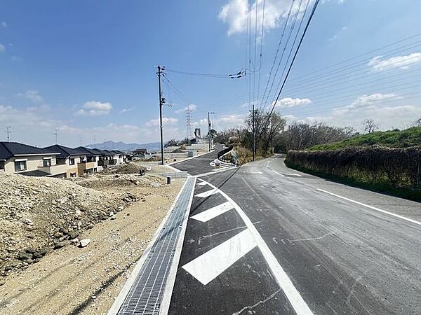 全9区画♪建築条件はありません♪お好きなハウスメーカー・工務店にて建築可能です♪是非一度現地をご覧ください♪