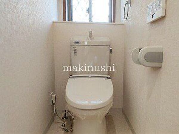 トイレを拡大表示