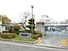 周辺：河内長野市立川上小学校 徒歩2分。 160m