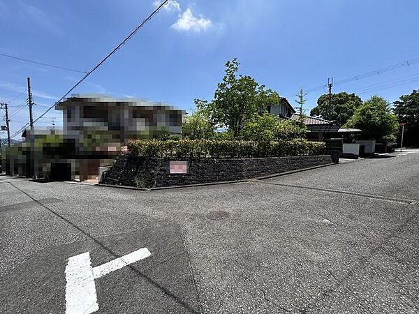 外観：327002205901