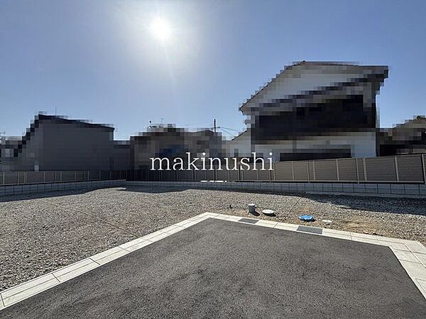 前面道路を含む現地写真