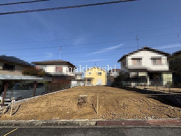 外観：327002205927