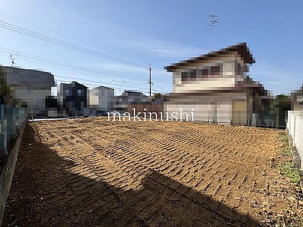 ■現地土地写真■土地63．14坪■建築条件無し■更地■お好きなハウスメーカーや工務店で建築して頂けます■南東向き■