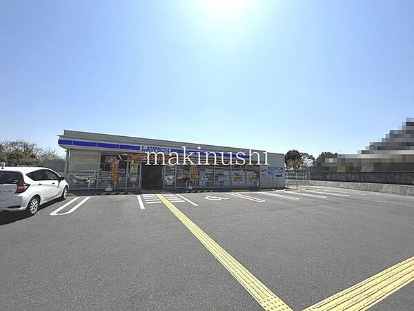 ローソン河内長野昭栄町店 徒歩11分。 860m