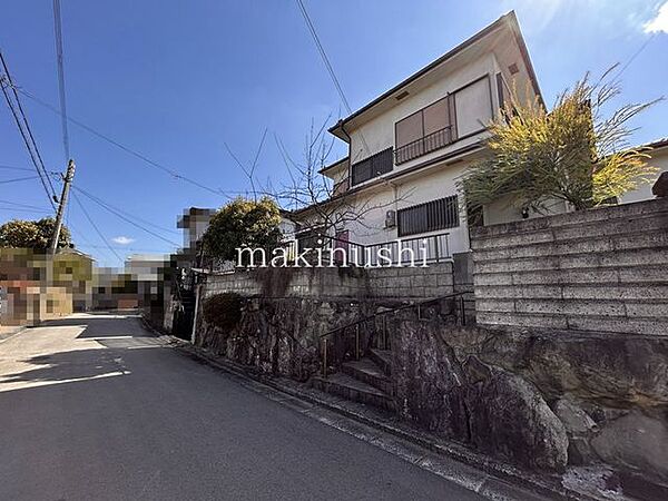 ■現地外観写真■土地63．11坪■建延32．56坪■令和2年8月リフォーム履歴有り■