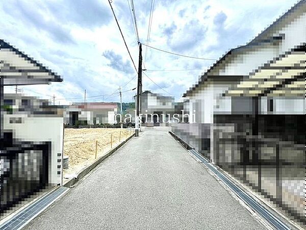 ■前面道路を含む現地写真■