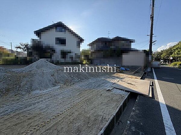 ■土地55．92坪■更地■建築条件無し■小学校まで約450ｍ（徒歩約6分）■お好きなハウスメーカーや工務店で建築していただけます■