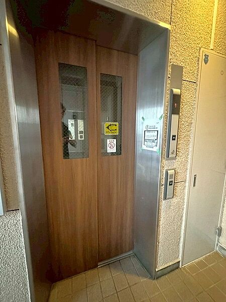 エレベーター