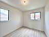 洋室：5帖洋室：小ぶりなお部屋ですが、収納もしっかりとあるので、お部屋を広く使えます。