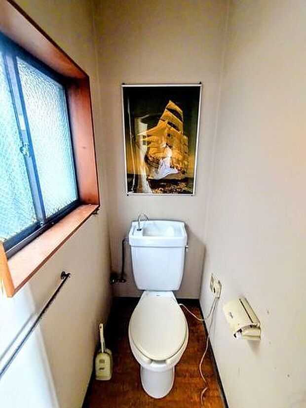 2階にもトイレがあります。