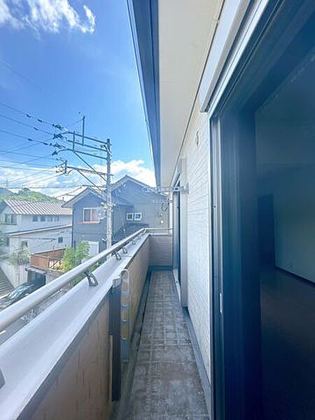 【リフォーム前】2階南東側バルコニーの写真です。