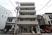 広島駅より徒歩13分 築42年10ヶ月 5階建の賃貸物件