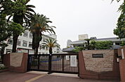小学校「広島市立本川小学校まで448ｍ」