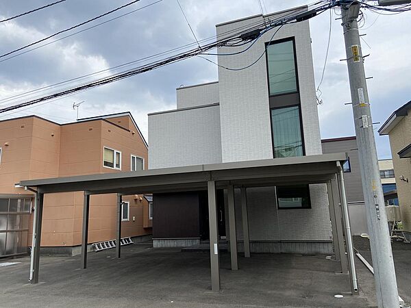 townhouse 北海道札幌市手稲区新発寒七条２丁目3番6号
地図を見る