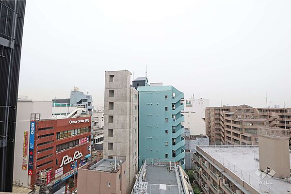 バルコニーからの眺め（南方向）洗濯物もよく乾きそうです。