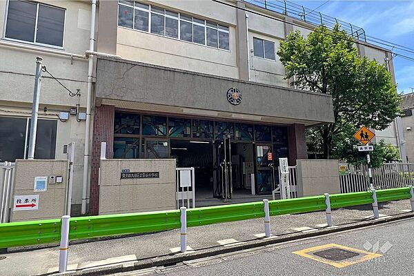 雪谷小学校[公立]の外観