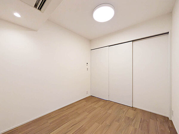 洋室約5.0帖収納もあり使いやすいお部屋です。