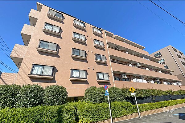 ライオンズマンション洗足池第2の外観（西側から）