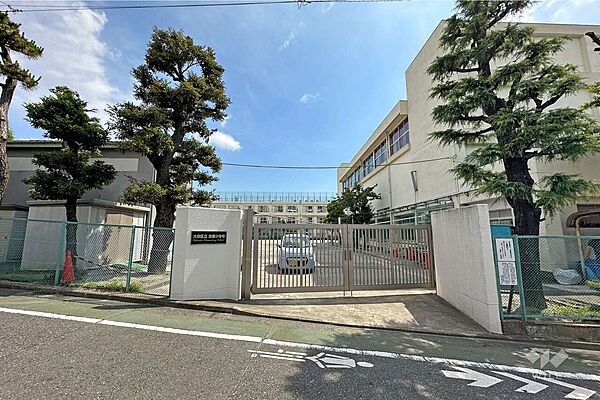池雪小学校[公立]の外観