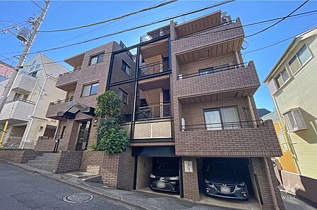 サンヴァリュー上池台の外観(北側から)
