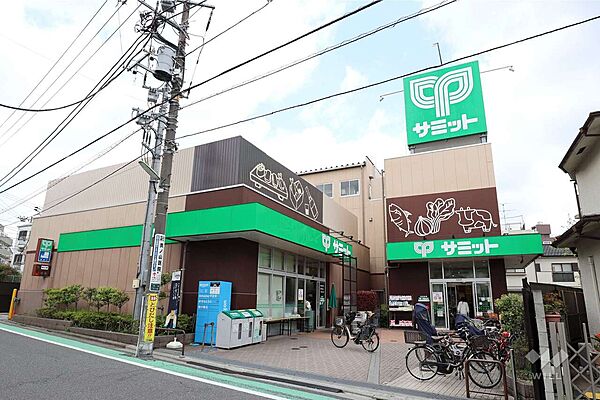 サミットストア(下馬店)の外観