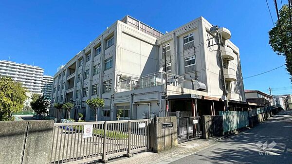 日吉小学校[公立]の外観