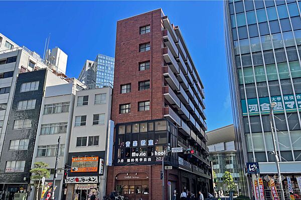 ロイヤルハイツ蒲田の外観（南西側から）