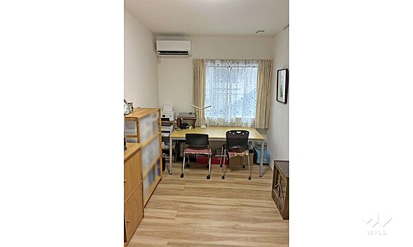 洋室ゆとりのあるお部屋です