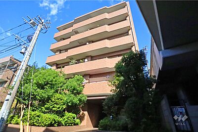 外観:朝日シティパリオ多摩川の外観(南東側から) 外観:朝日シティパリオ多摩川の外観(南東側から)
