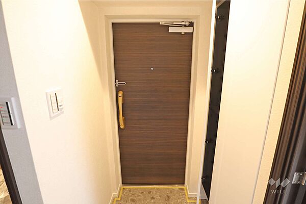玄関すっきりとした玄関になっています。