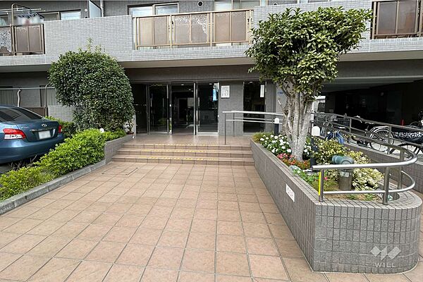 エントランスアプローチ