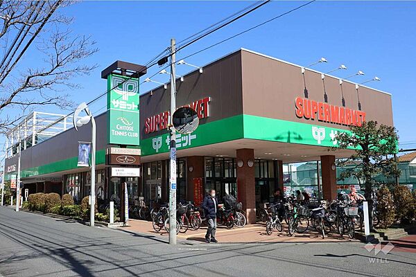 サミットストア(祖師谷店)の外観