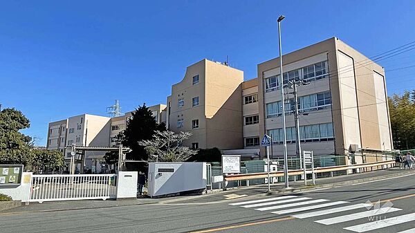 宮崎台小学校[公立]の外観