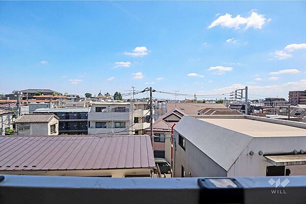 バルコニーからの眺め（南東方向）［2026年7月9日撮影］